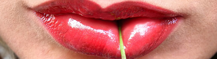 Татуаж губ в технике lip light